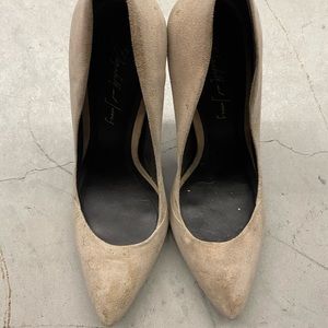 ELIZABETH AND JAMES✨